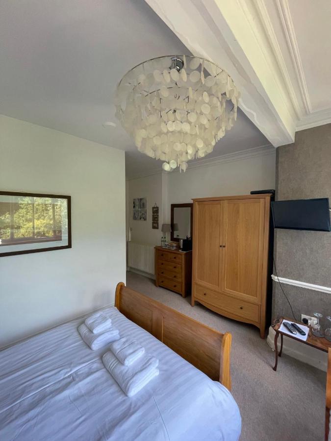 The Woodlands Bed & Breakfast แซนด์เซนด์ ภายนอก รูปภาพ